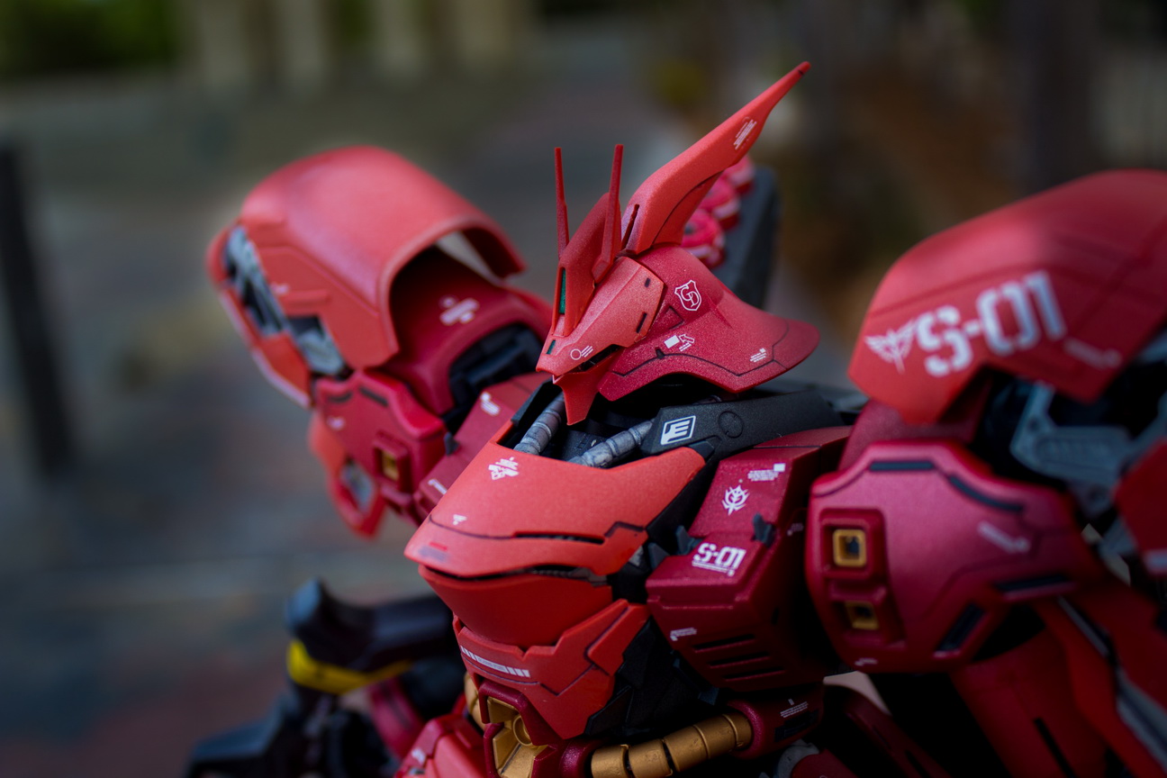 [腥红煞影]msn-04 sazabi "ver.ka"